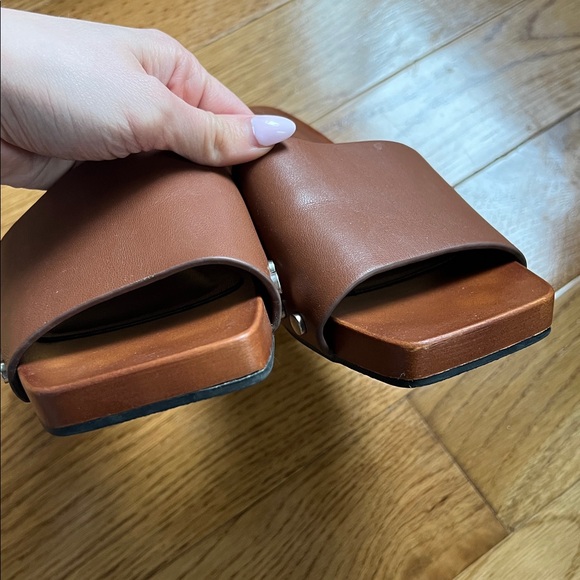 Oak & Fort | Women’s Size 7 Square Toe Clog Brown Slide Sandals - Picture 6 of 7